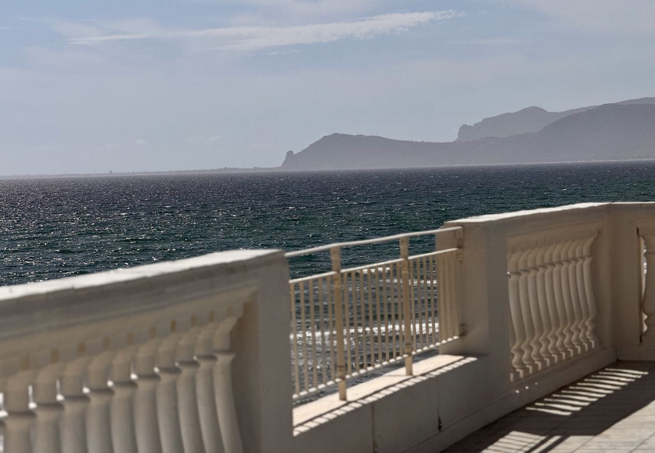 Appartamento a Sperlonga - Attico sul Mare – Scorci di Charme