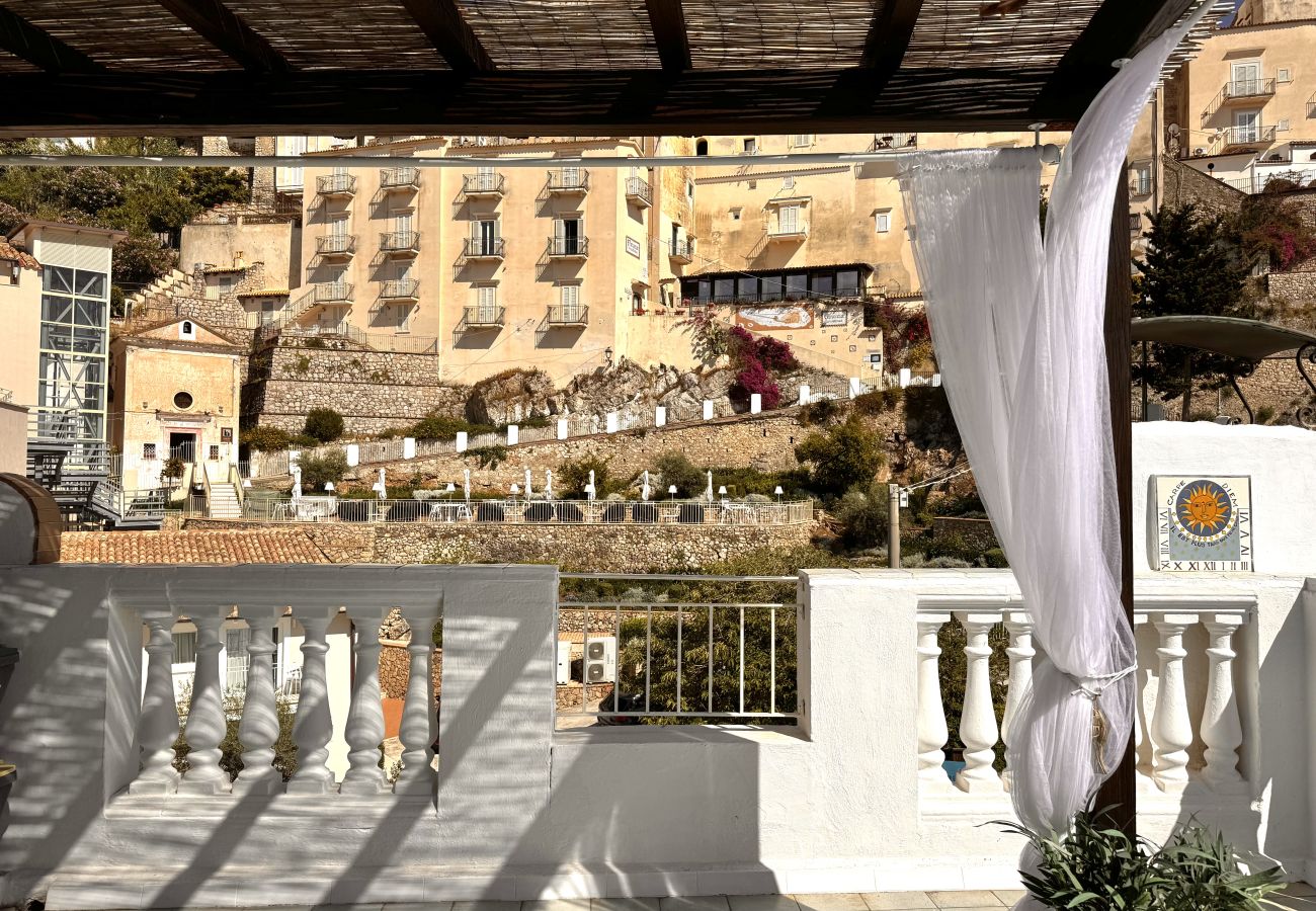 Appartamento a Sperlonga - Attico sul Mare – Scorci di Charme