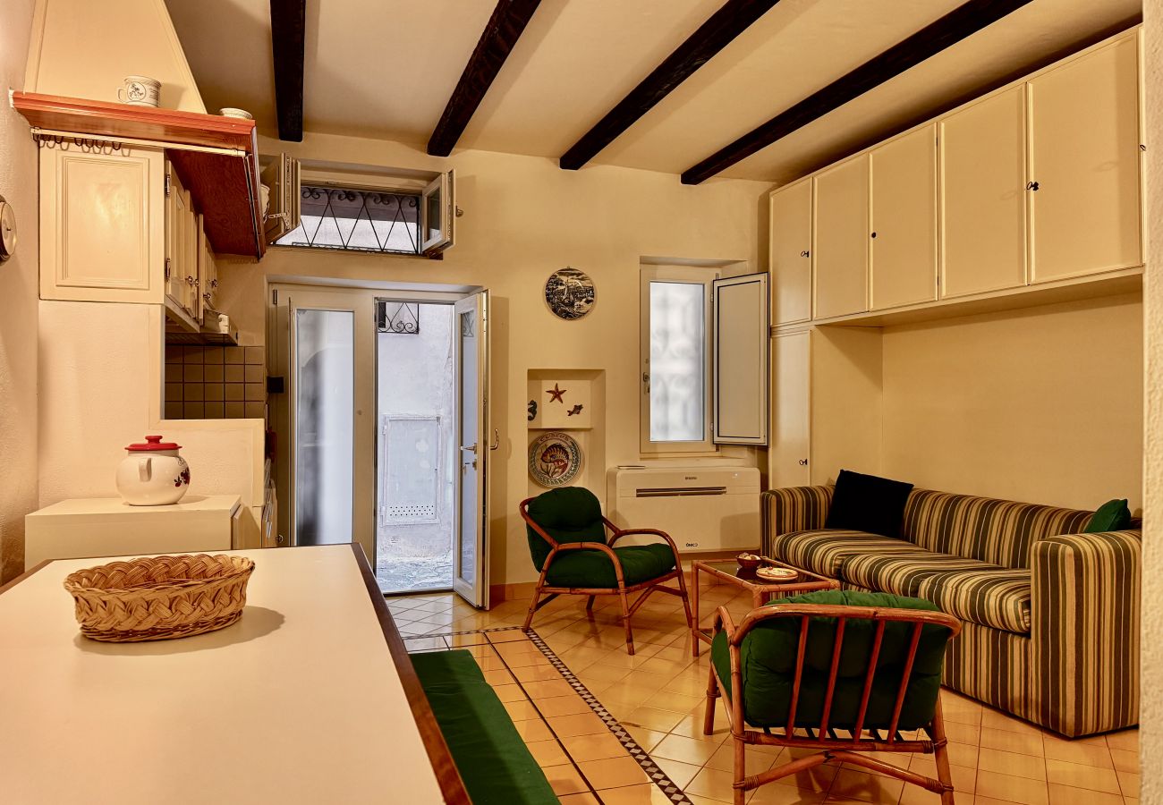 Appartamento a Sperlonga - Tipica casa Sperlongana