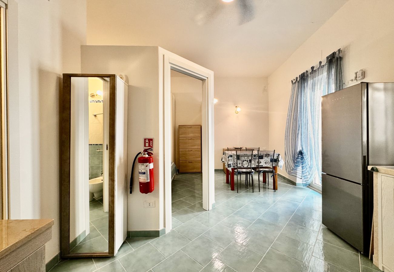 Appartamento a Sperlonga - Tipico biloclae nel centro 