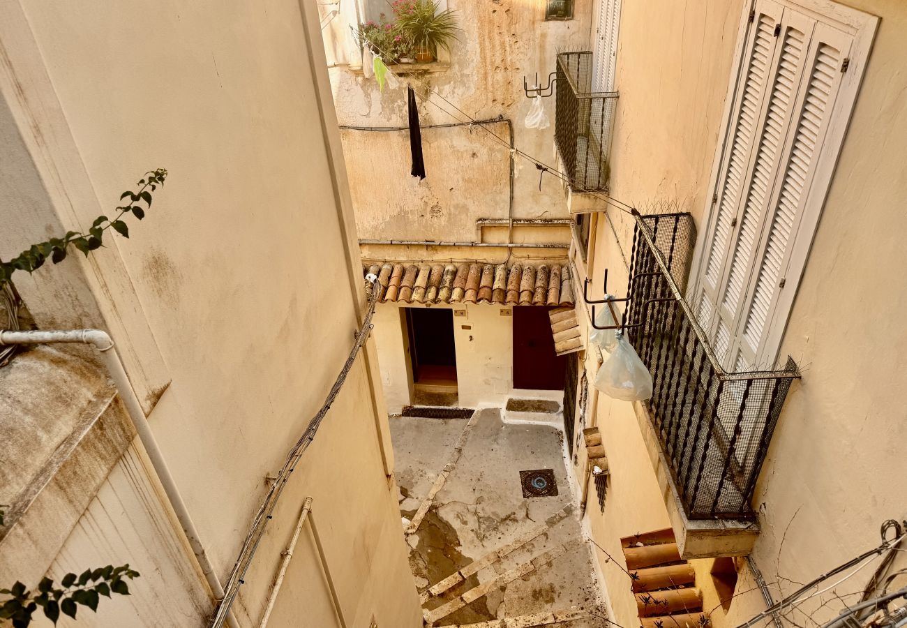 Appartamento a Sperlonga - Tipico biloclae nel centro 
