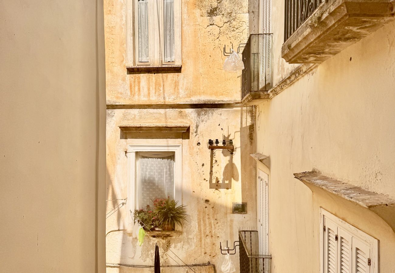Appartamento a Sperlonga - Tipico biloclae nel centro 