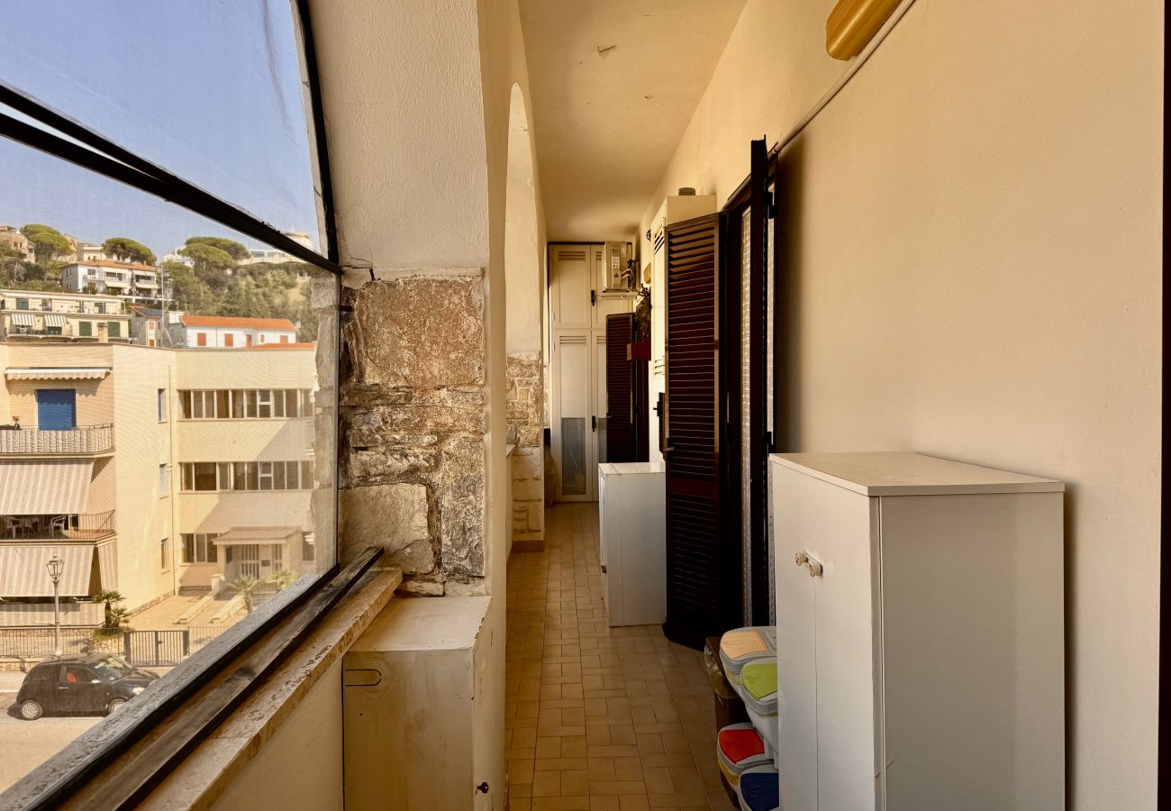 Appartamento a Sperlonga - Confortevole Bilocale a 100 mt dal mare 