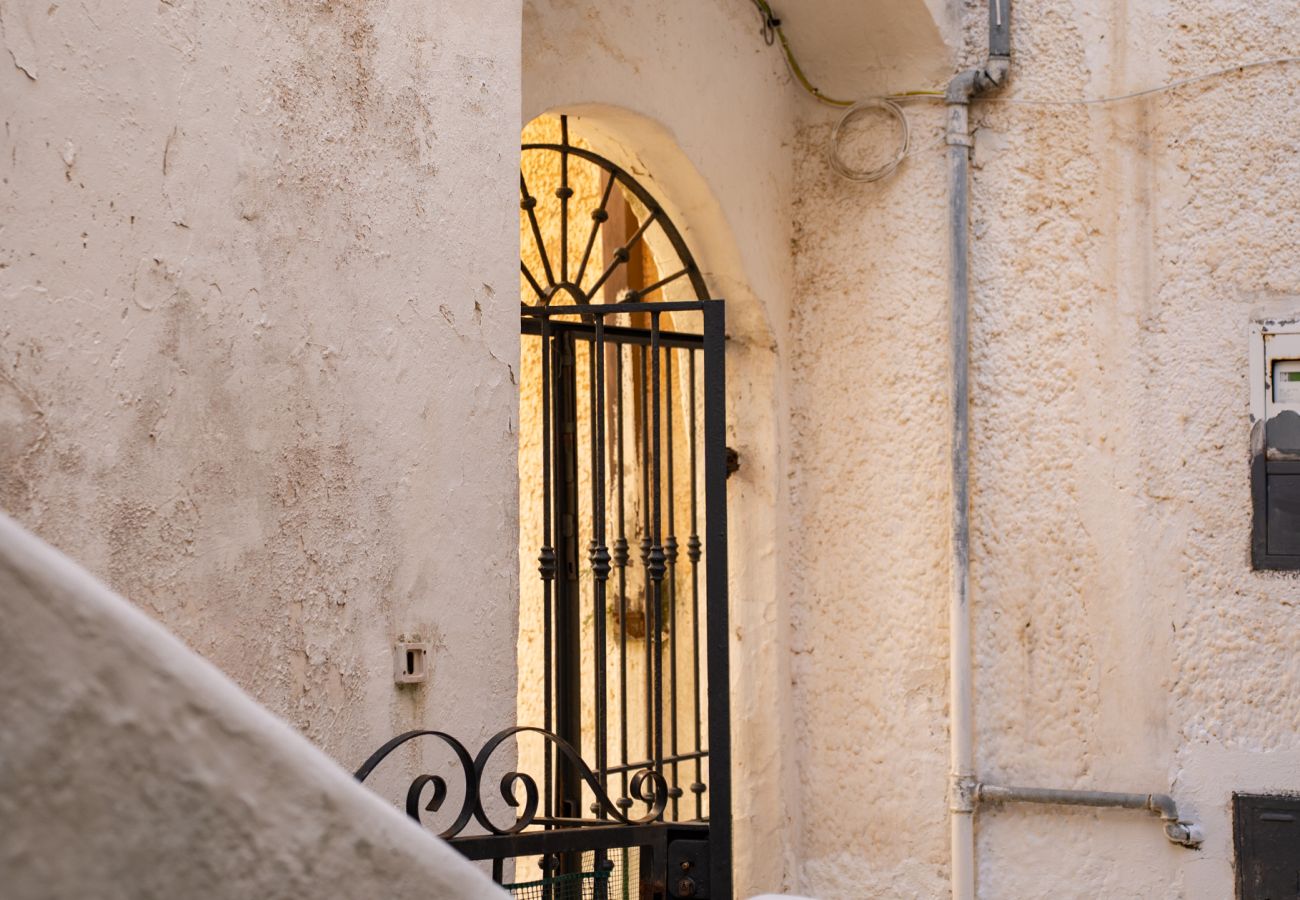 Appartamento a Sperlonga - Casa IDIA – Nei vicoli del centro storico, luminosa, comoda e autentica