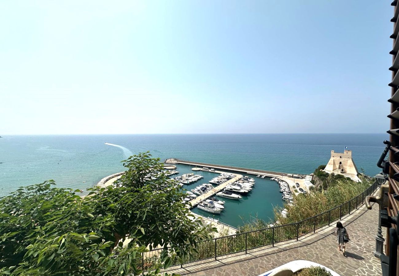 Appartamento a Sperlonga - Fantastico appartamento con Terrrazzo