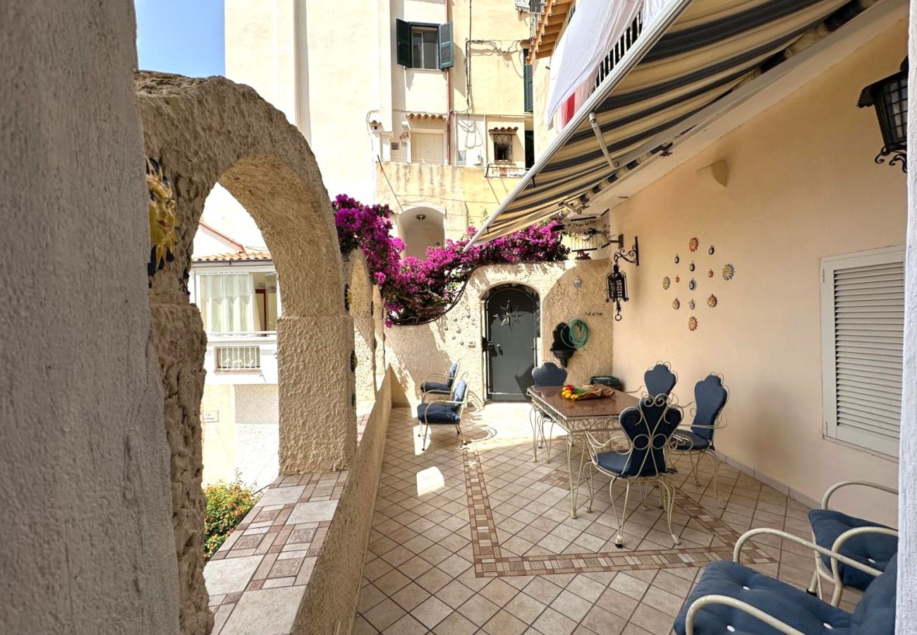 Appartamento a Sperlonga - Fantastico appartamento con Terrrazzo