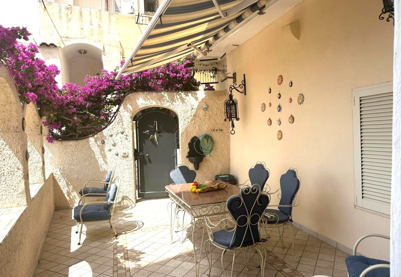 Appartamento a Sperlonga - Fantastico appartamento con Terrrazzo