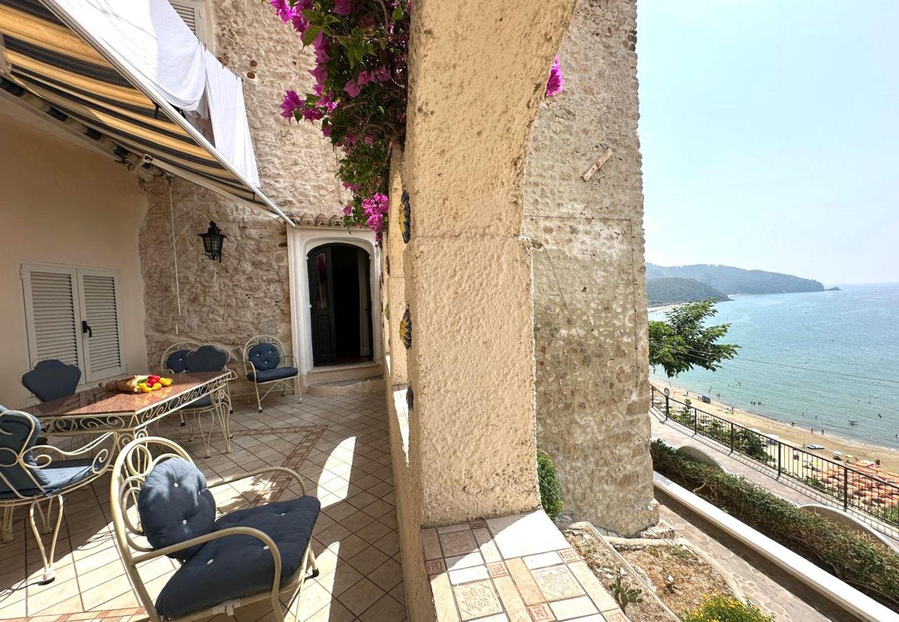 Appartamento a Sperlonga - Fantastico appartamento con Terrrazzo