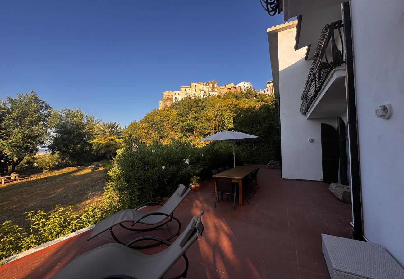 Appartamento a Sperlonga - Appartamento con accesso diretto al mare 