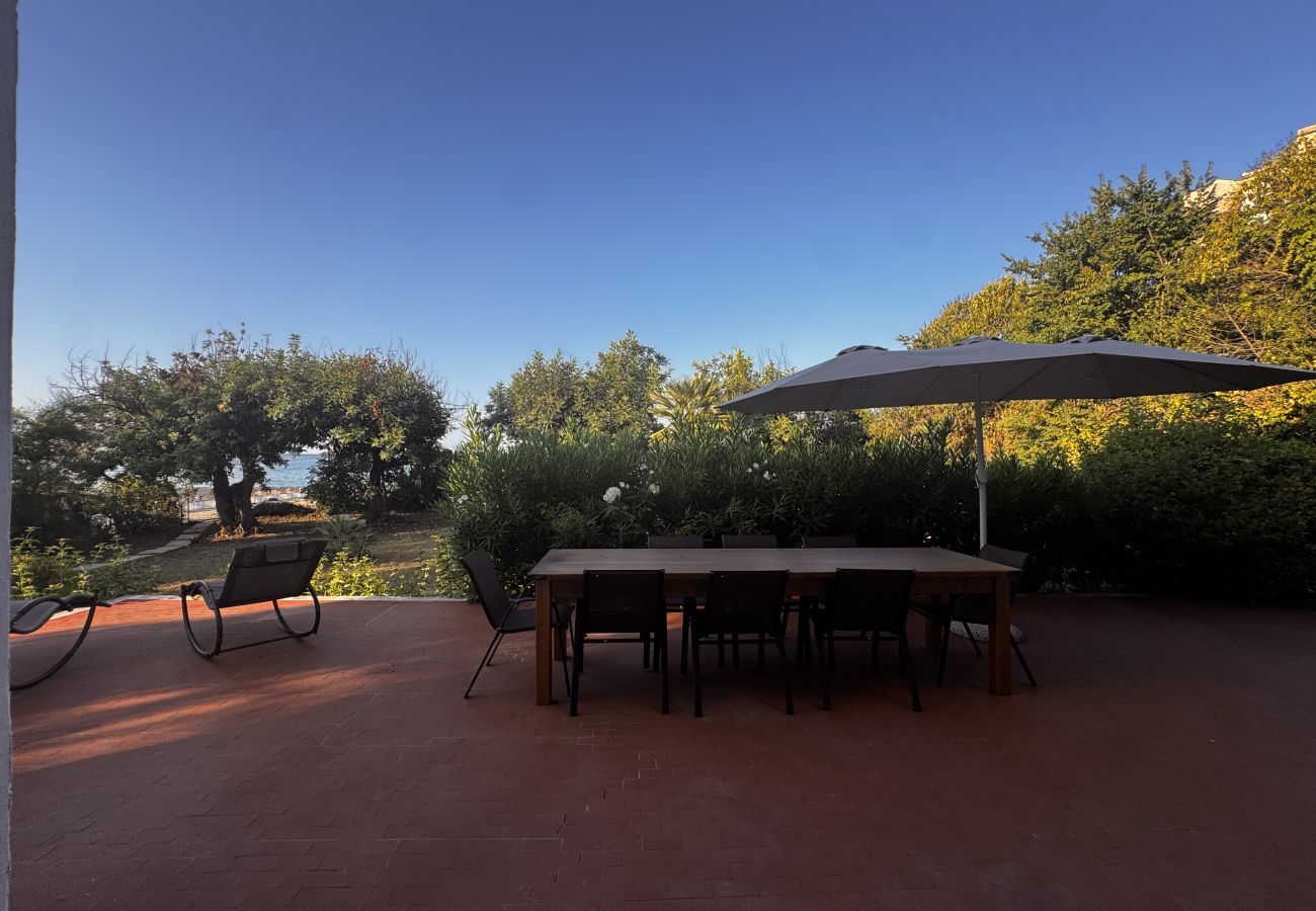 Appartamento a Sperlonga - Appartamento con accesso diretto al mare 