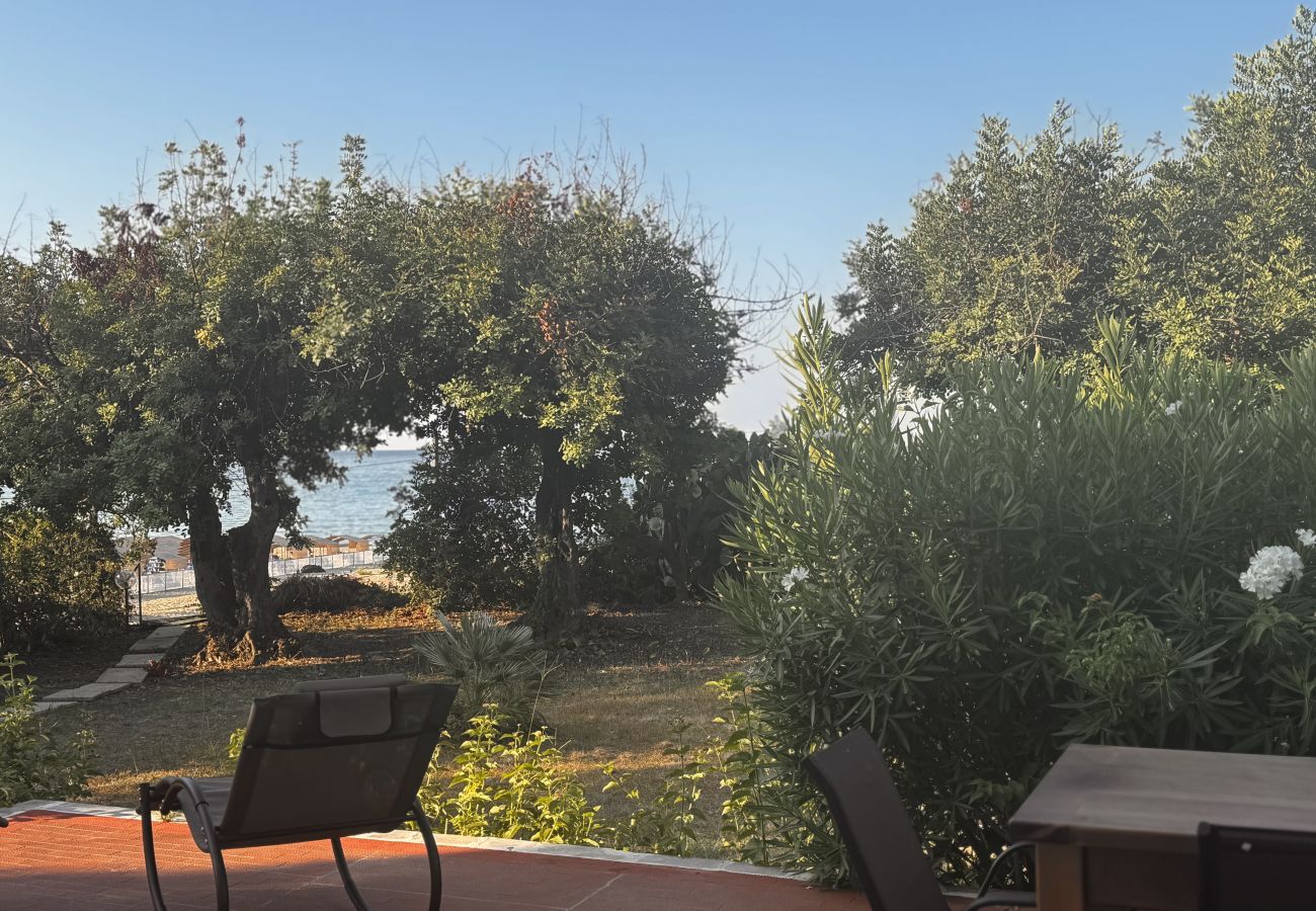 Appartamento a Sperlonga - Appartamento con accesso diretto al mare 