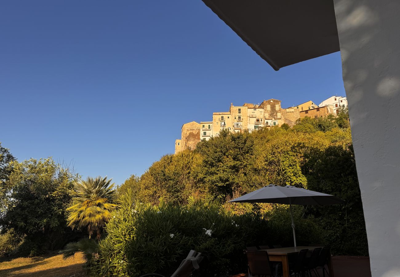 Appartamento a Sperlonga - Appartamento con accesso diretto al mare 
