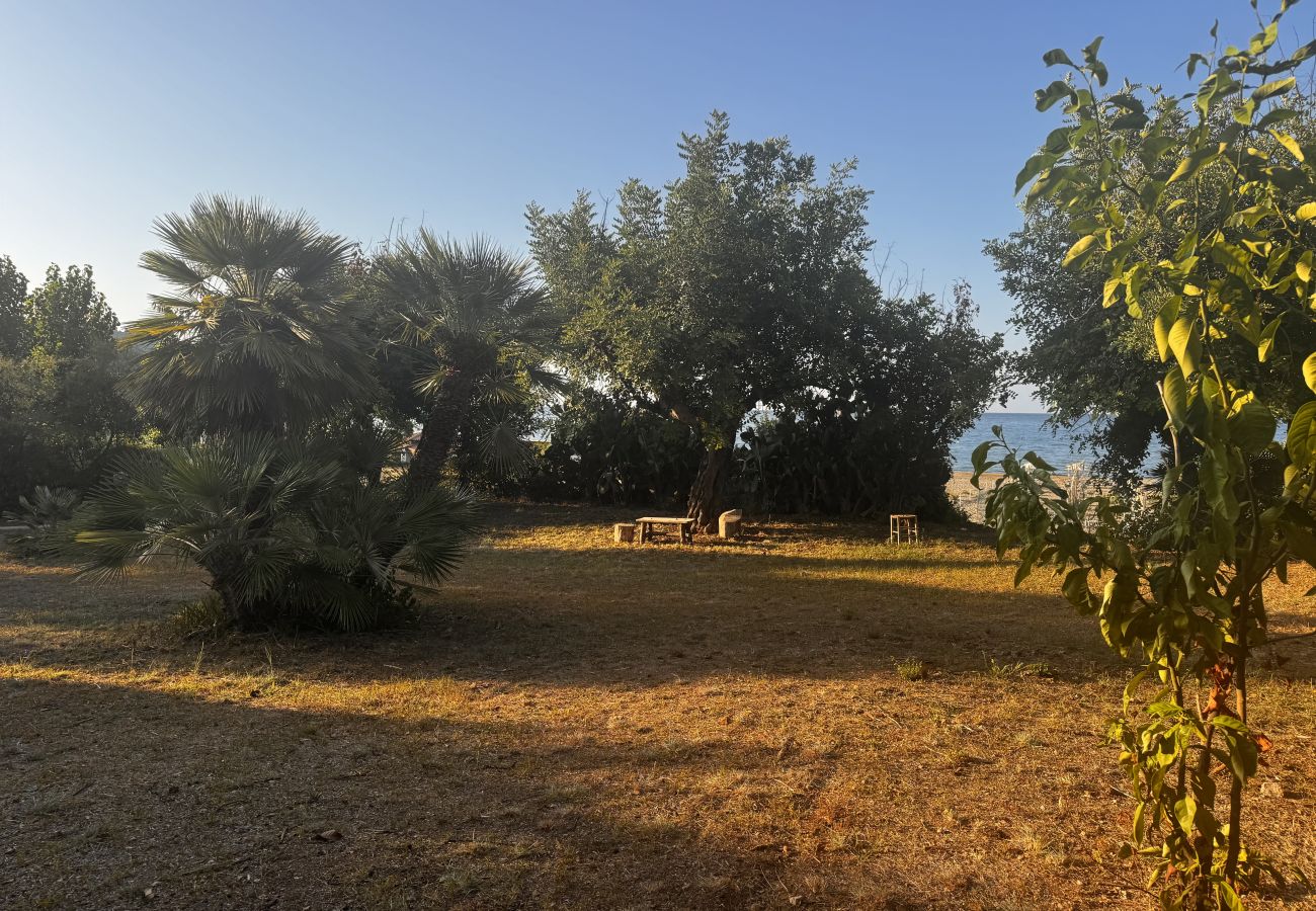 Appartamento a Sperlonga - Appartamento con accesso diretto al mare 