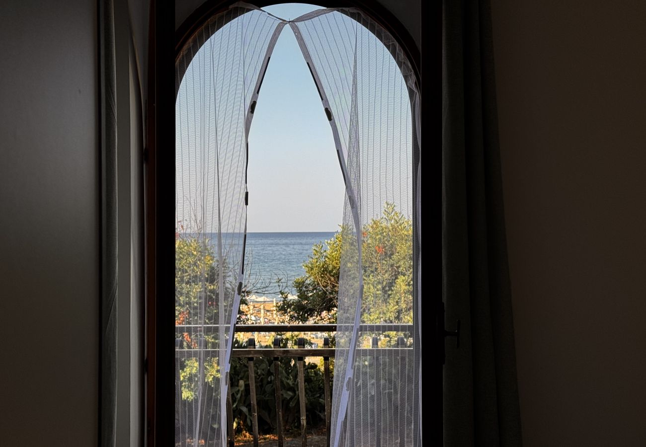 Appartamento a Sperlonga - Casa vista mare sul mare 